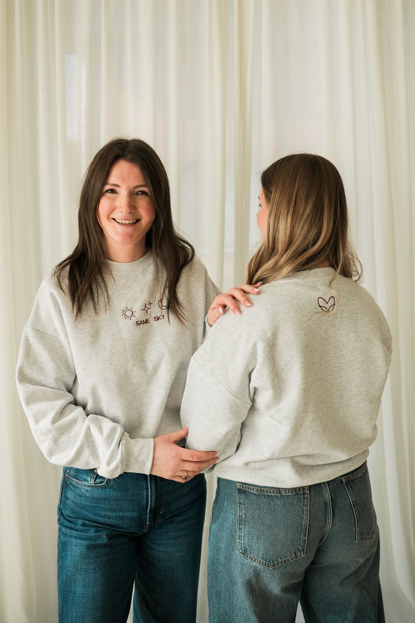 SAME SKY SWEATSHIRT